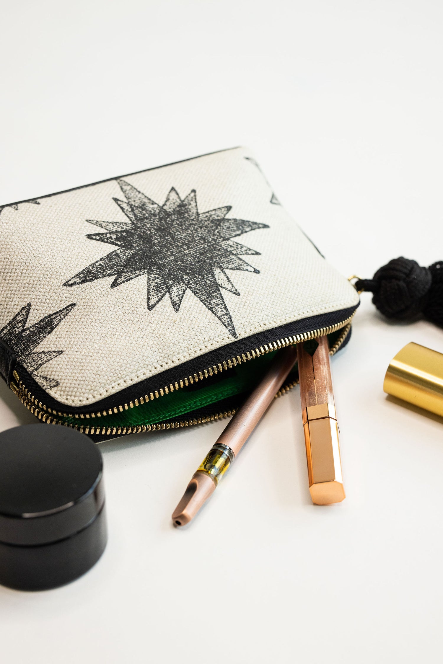 Shopping for Cannabis in 2023: The Update