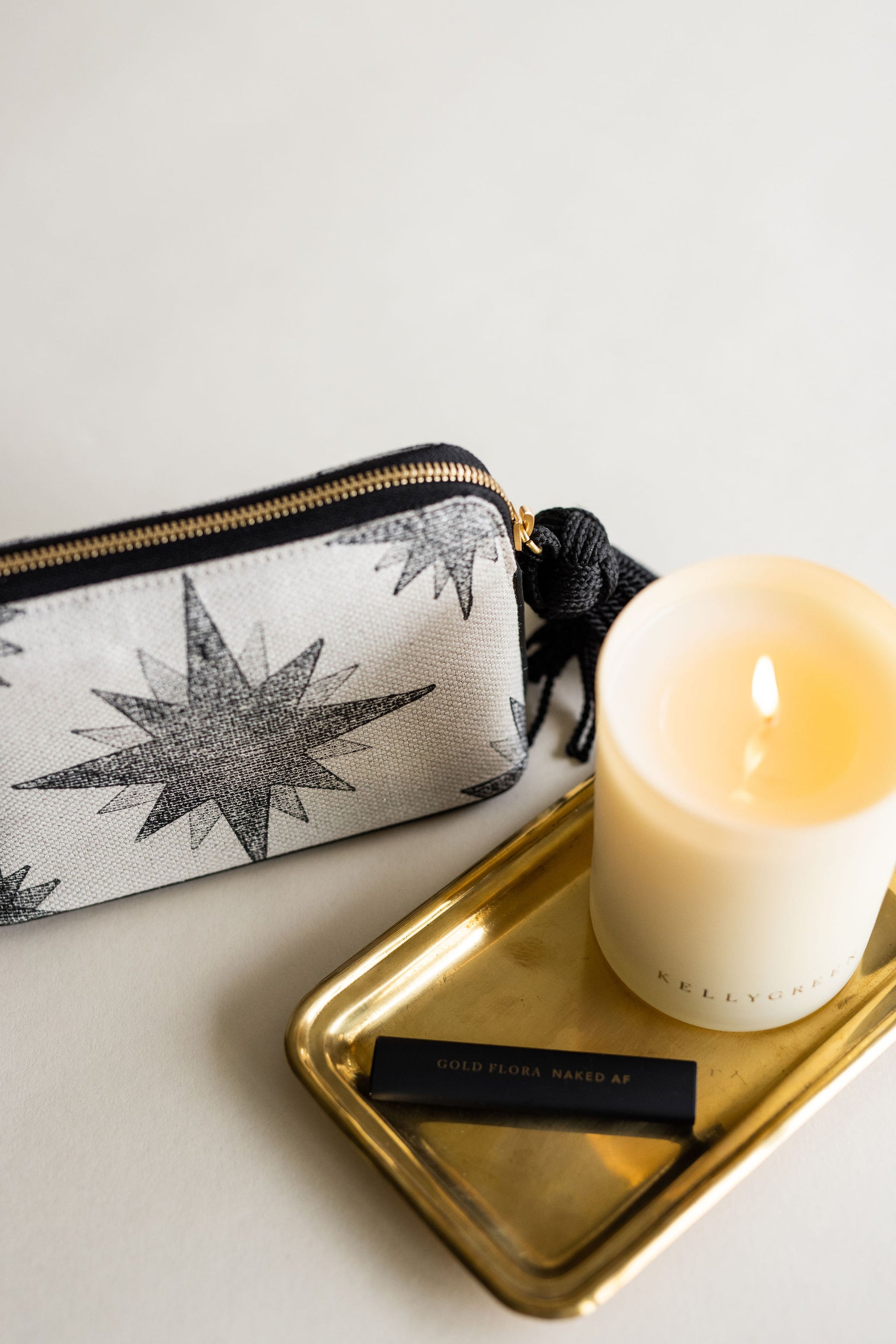 No.1 Pouch & Candle Luxury Set